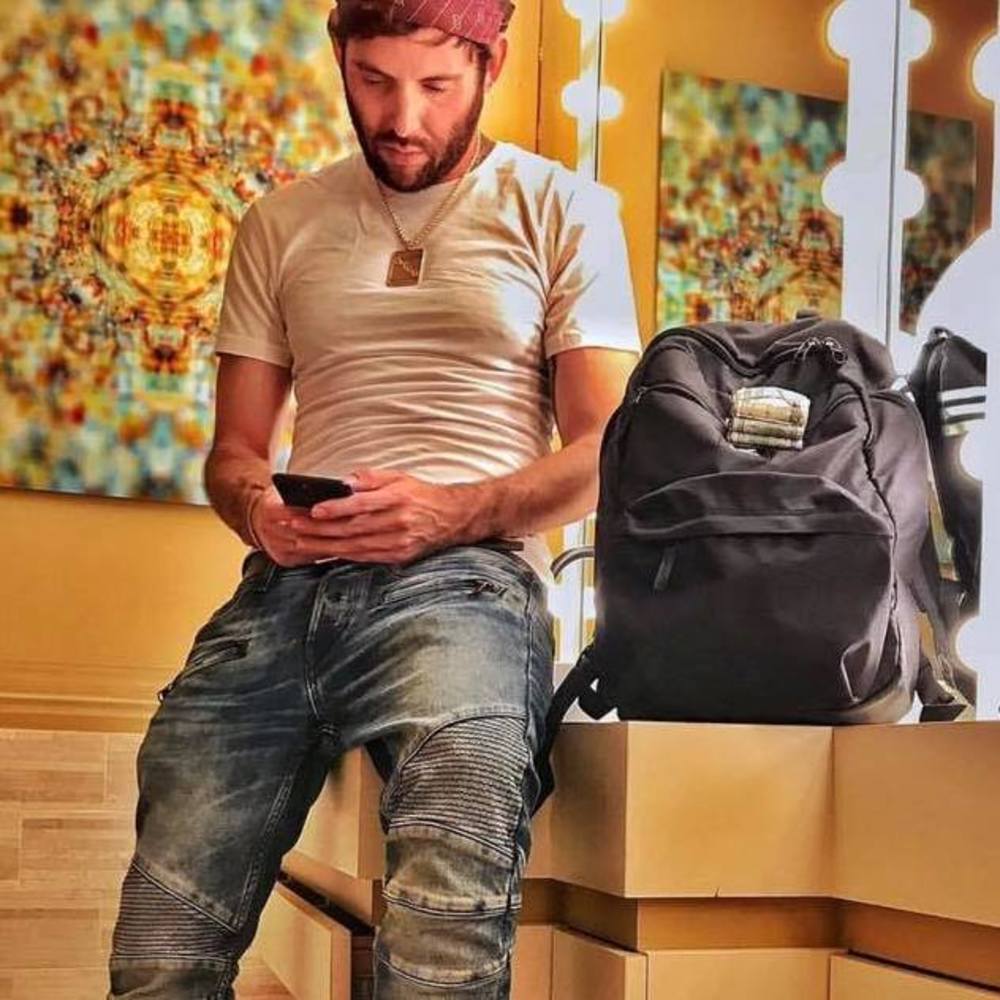 Meet your Posher, Quincy